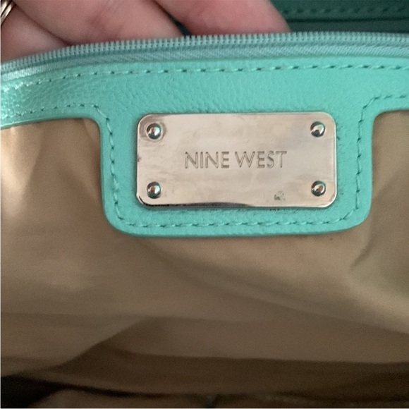 Nine West Mint Seafoam Green Over The Shoulder Bag - Picture 4 of 7